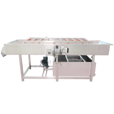 Gemüseputzmaschine mit Bürste